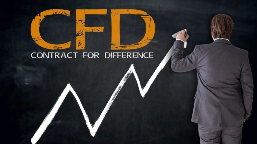 cfd contract for difference scritto su un fondo nero da un uomo
